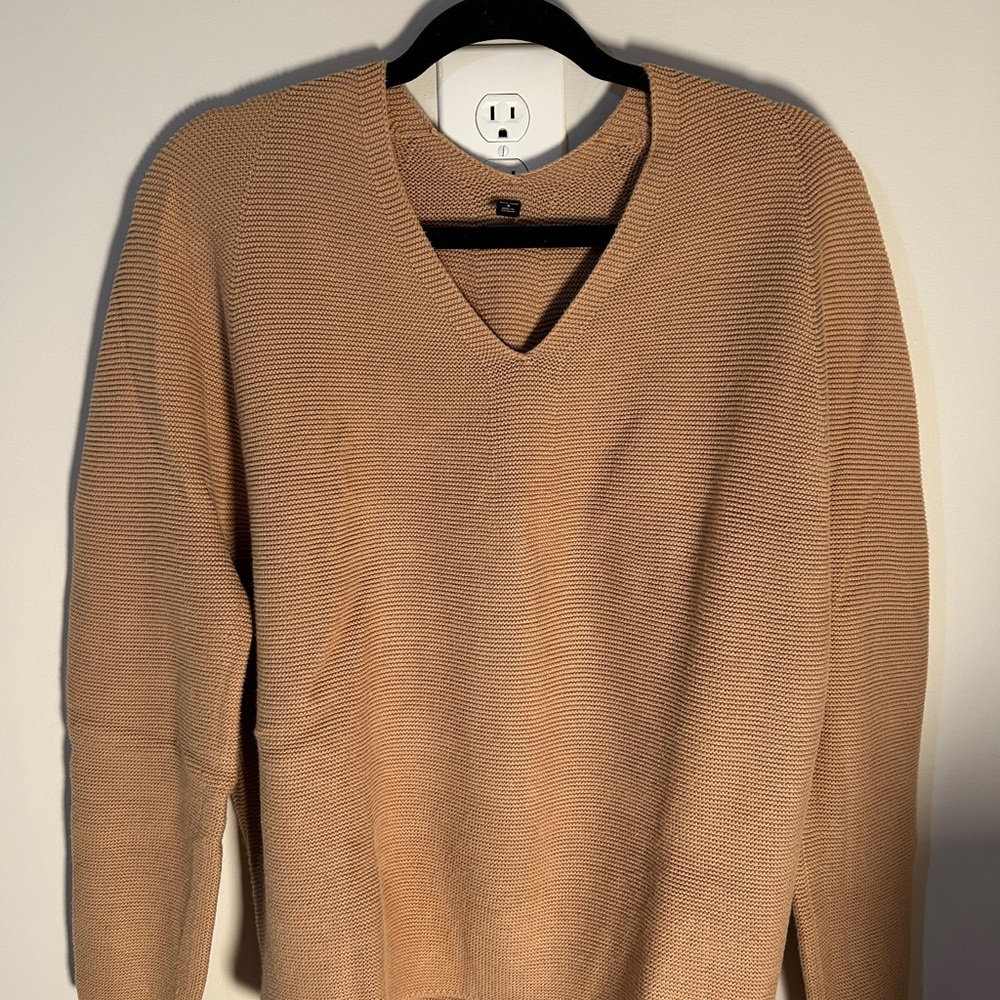 Uniqlo Beige V-Neck Sweater